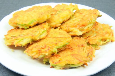 土豆饼怎么做才好吃?土豆饼早餐最好吃的做法