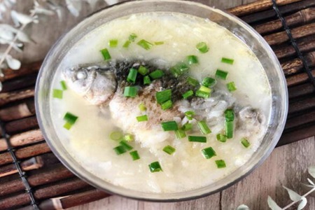 女人喝鱼汤有什么好处?这五个女人喝鱼汤的功效与作用