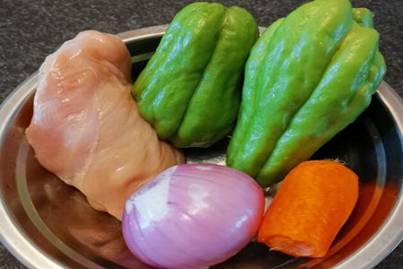 佛手瓜的做法,鸡胸肉炒佛手瓜的做法低脂素菜