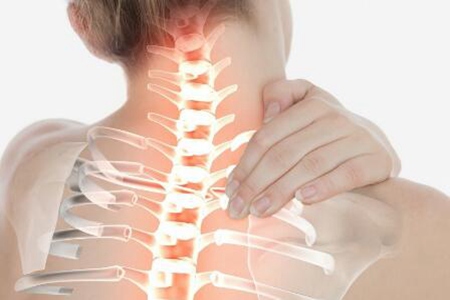 脖子疼痛是什么原因？这五个原因造成真的不容小觑