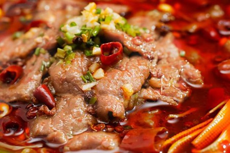 水煮牛肉片怎么做好吃又嫩?正宗水煮牛肉片的做法和步骤