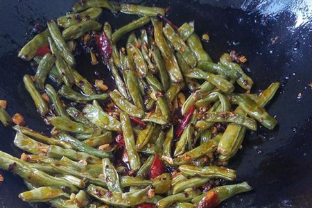 四季豆怎么做好吃?干煸四季豆的做法家常