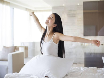 女生如何提高身体代谢,每天晨起养成这几个习惯减肥事半功倍