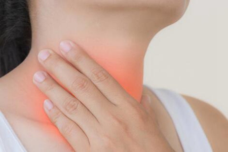 嗓子疼怎么办咽口水疼？这五个小方法缓解嗓子疼痛