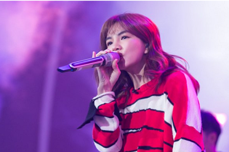 罗志祥捡到Ella眼镜皮夹  Ella被赖斯翔在线怒斥：一孕傻三年