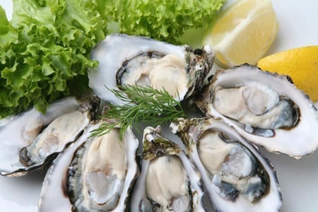 生蚝的这4种做法绝了，女性在家快速制作