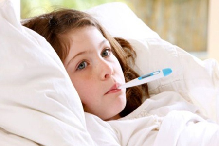 孩子发烧需要马上去医院吗?这5种情况下耽误不得