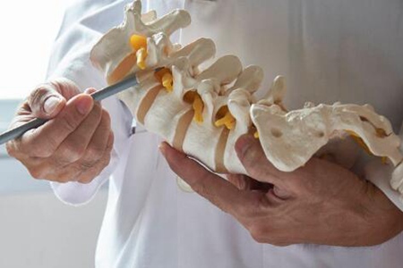 腰痛的原因有哪些?这五个原因造成得望心中有数改善