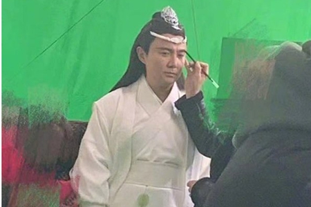 沈腾搞事情COS蓝忘机,网友调侃:魏无羡想打人!