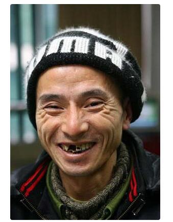 犀利哥经历了什么