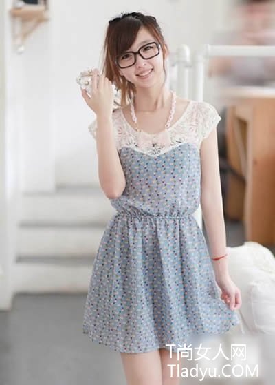 女孩清新减龄搭 比90后还粉嫩哦