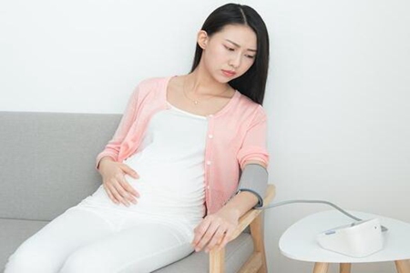 孕早期吃什么有利于胎心胎芽发育?这三个女人孕早期注意事项