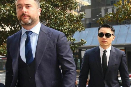 高云翔经纪人出庭作证 女主与王晶关系暧昧像情侣般接吻