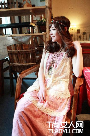 波西米亚风 女性春日出街甜美装