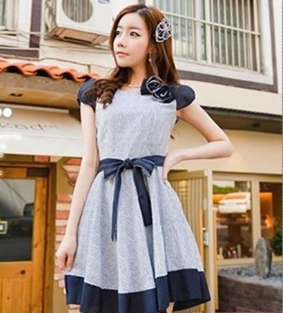 今夏最爱收腰连身裙