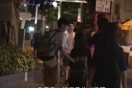 袁咏仪13岁儿子情窦初开,亲妈帮澄清绯闻,真相戳中笑点