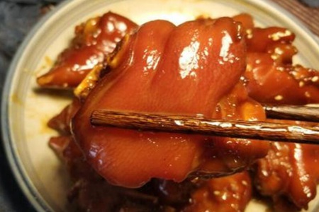 猪蹄的功效与作用,这五个猪蹄的营养价值及功效