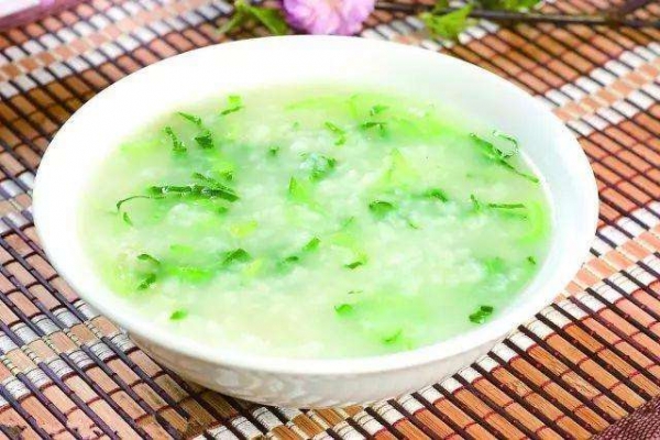 宝宝在生病期间注意的饮食