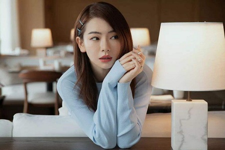 戚薇金瀚换情侣头像,上演超甜姐弟恋,李承铉秒变醋王