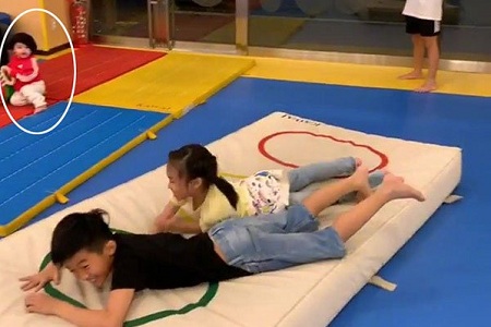 张柏芝三胎正面照绝密曝光,小儿子生父身份即将揭晓