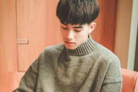 宋威龙赵佳丽恋情曝光,前任林允正式下线!