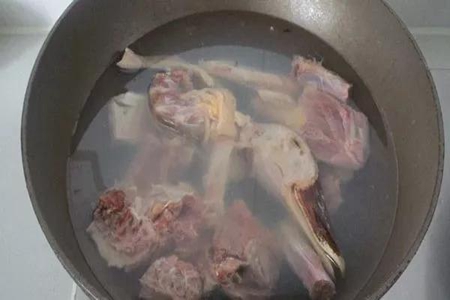 老鸭汤的做法