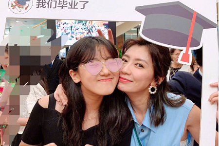 女神贾静雯与前夫同框？看来修杰楷真的很大度！