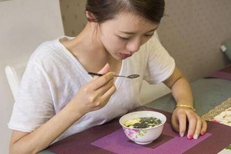 低血糖有什么症状?这四个低血糖的症状或表现