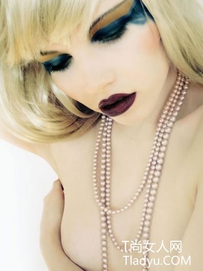 Stanley Patzold诠释出魅惑而神秘的故事