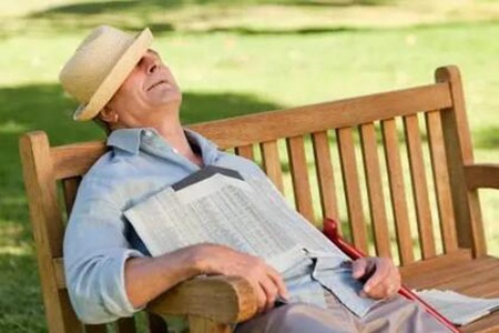 老年痴呆早期症状，这五个症状表现最好尽快检查