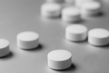 口腔溃疡的治疗方法,治疗溃疡只需要4点做好