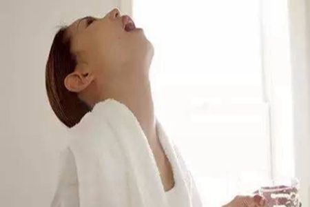 女生如何护理牙齿,保持牙龈口腔清新干净!