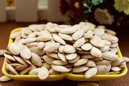 男性精子活力低怎么办？多吃这四类食物能改善精子质量