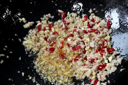 肉末茄子怎么做好吃又简单?肉末茄子的家常做法