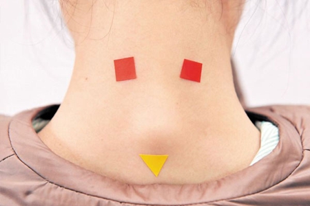 女性如何消除富贵包？这五种方法轻松消除富贵包！