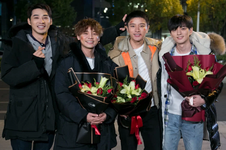 李小璐PGone美国甜蜜幽会,贾乃亮离婚后瘦出尖下巴