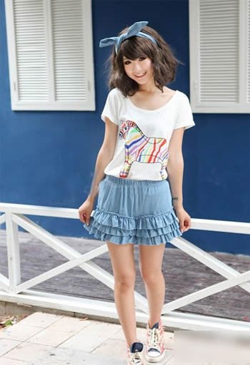 让T恤单品也散发出艺术气息