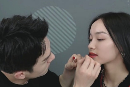 刘柏辛竟是李佳琦堂妹,网友:被这一家人安排得明明白白