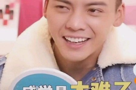 陈伟霆称录制追我吧太难了,钟楚曦则表示自己吃了三天救心丸