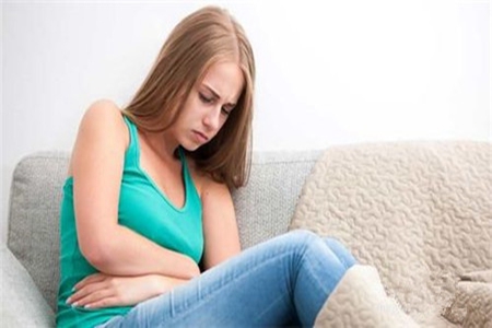 月经初潮前的征兆,做好这三件事减少月经初潮负面影响