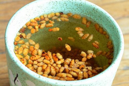 炒米泡水喝有什么功效？这四个功效美容养颜瘦身减脂