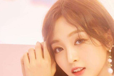 吴宣仪被捶墙狂按门铃怎么回事，私生饭都这么疯狂吗？