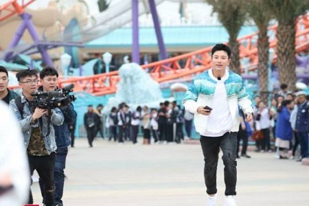 《极限挑战》张艺兴黄磊师徒回归,贾乃亮却被黄磊玩坏