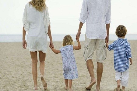 孩子为什么会发脾气?原来是为了“求救”