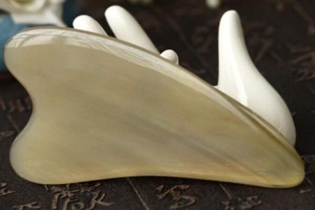 刮痧板什么材质的好?这四种刮痧板作用对比