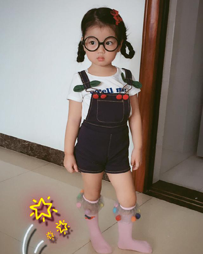 阿拉蕾女孩是崔雅涵吗