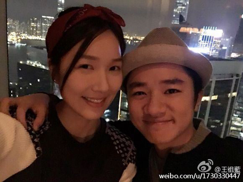 王祖蓝大赞李亚男晒美照