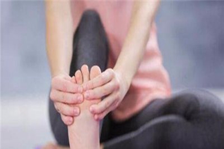 孕妇腿抽筋是什么原因?怎么缓解腿部抽筋的情况