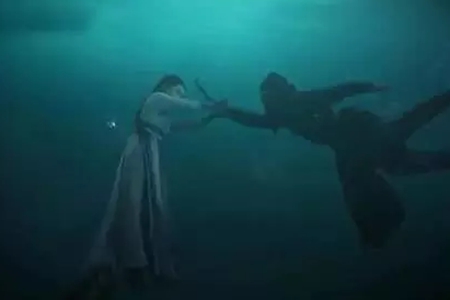 《锦衣之下》五毛钱特效引热议,原来钱都给主角做衣服了