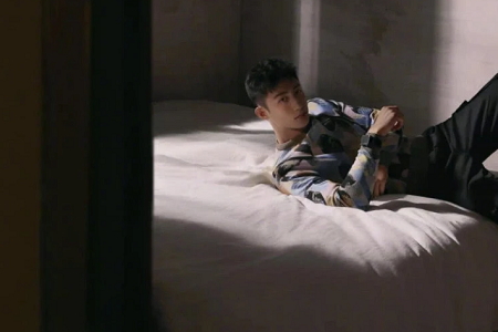 高以翔去世黄景瑜备受煎熬,首次现身面容暴瘦惹人心疼